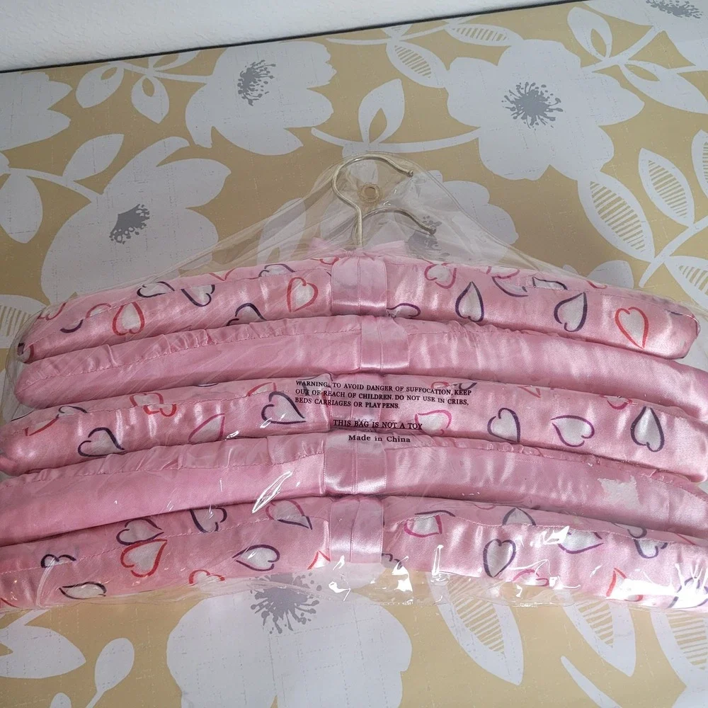 Lot of 10 New Satin Padded Hangers Lingerie No Slip 5 Pink 5 Green Fancy Dress